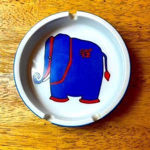 Vintage 1972 GOP Republican Elephant Convention Souvenir Made in Japan Ashtray
